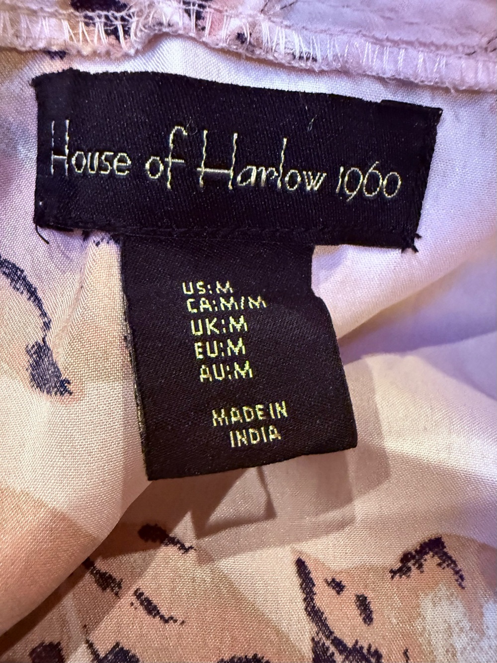 House of Harlow 1960 Floral Satin Robe with pockets  M Blush Pink Belted Kimono - Picture 2 of 12